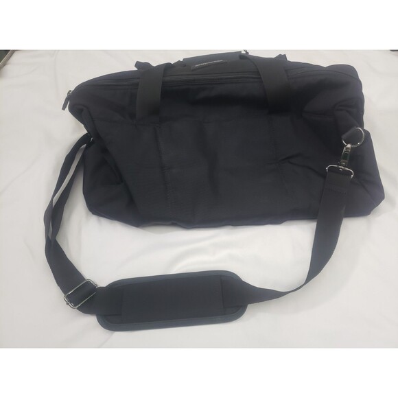 NEW TaylorMade Golf Players Large Duffle Bag Travel Gear Weekend Bag  FREE SHIP - Picture 8 of 9